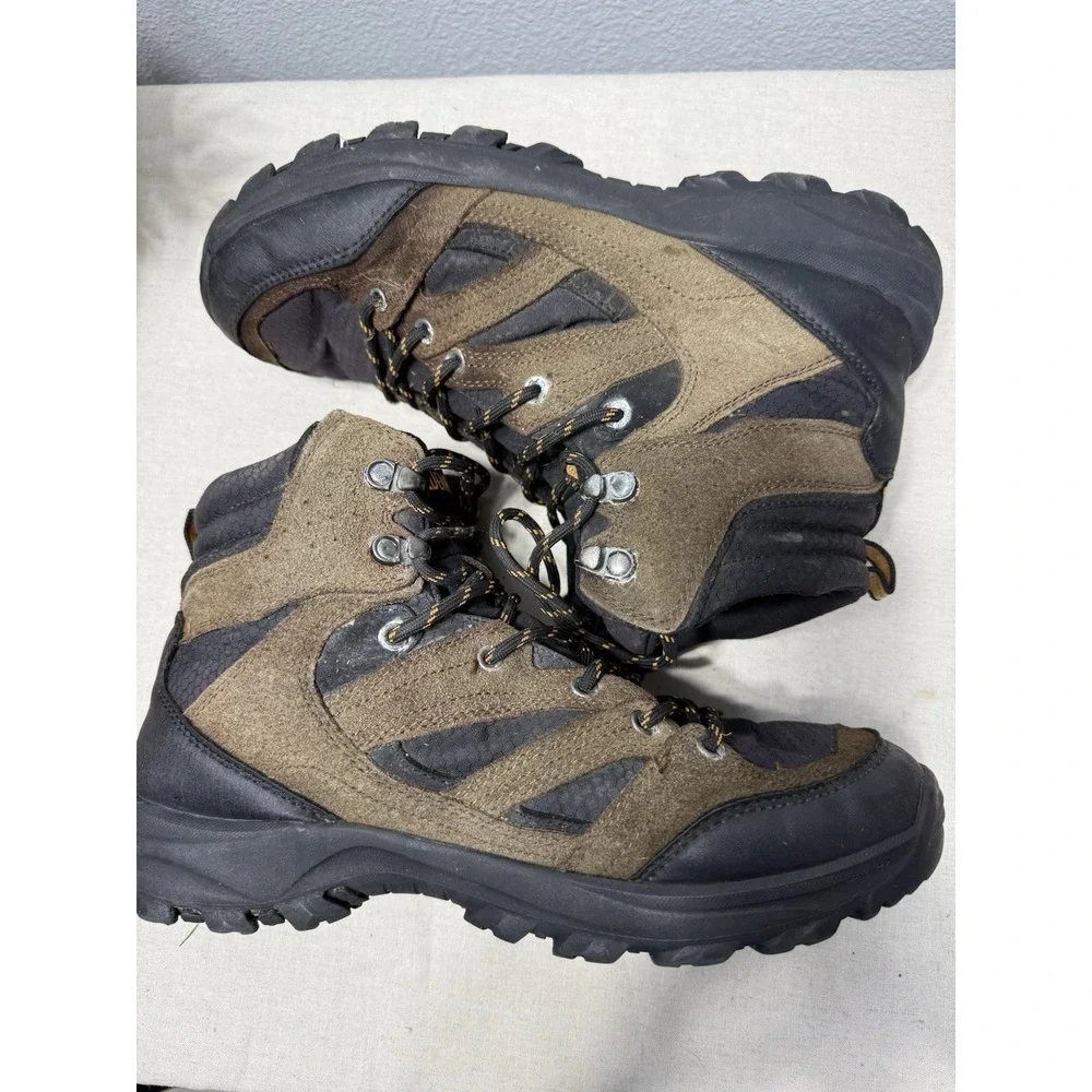Denali Hiking Boots Men's Size 9.5 Tan/Brown Leather Outback Waterproof Gore-Tex
